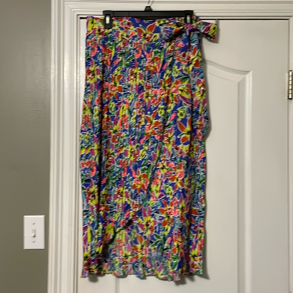 Beautiful Floral Violet Skies Skirt